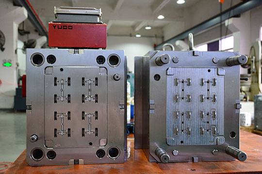 精密注塑模具 精密注塑模具