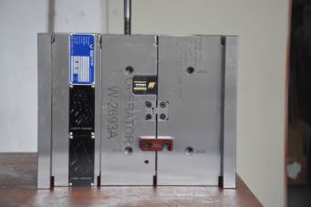 汽車塑料模具中常用的工程塑料有哪些？性能是什么呢？