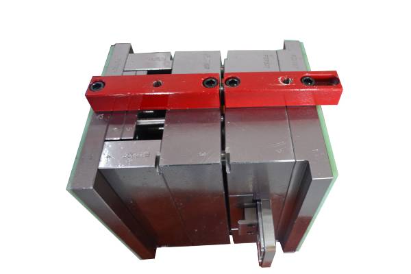 塑膠模具定制加工廠 塑膠模具定制加工廠