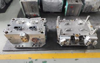 汽車(chē)零部件雙色模具
